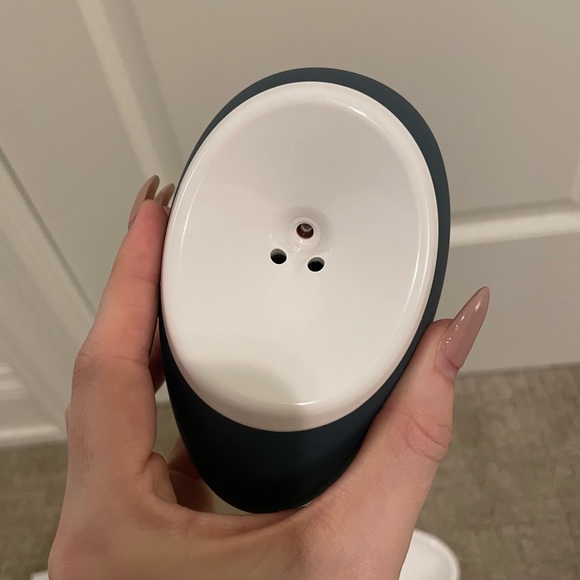 Droplette Device with TWO 30 day collagen capsules - Picture 7 of 13